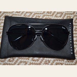 QUAY black aviator sunglasses